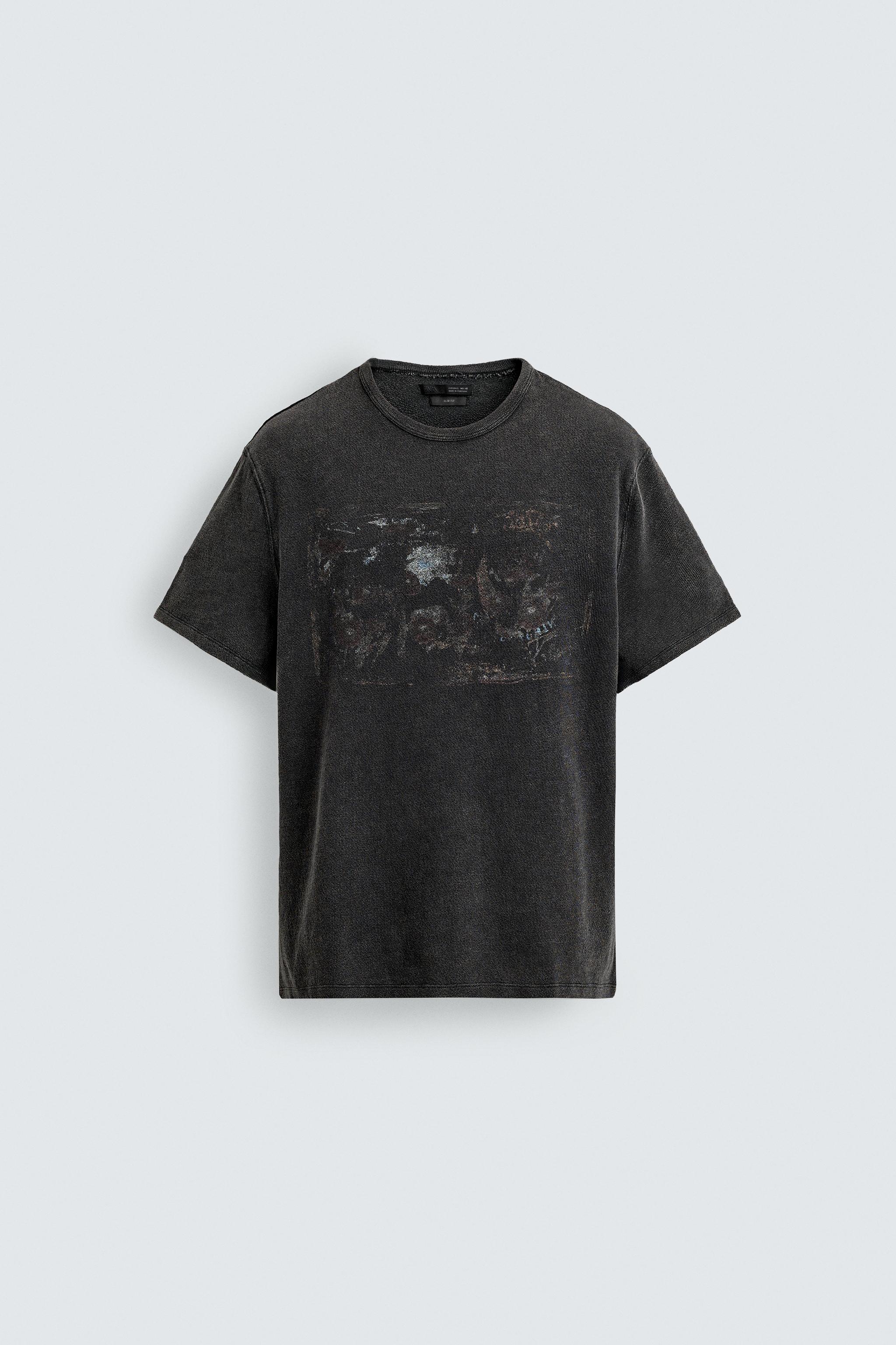T-SHIRT EN MAILLE IMPRIMÉ DÉLAV